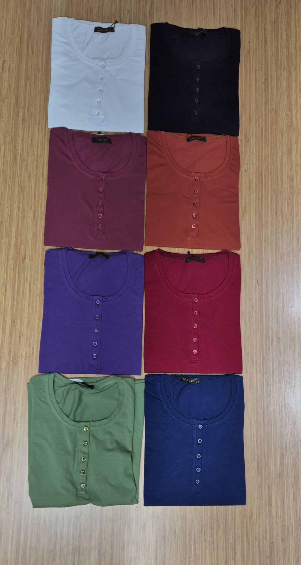 DÜĞMELİ BLUZ KISA KOL