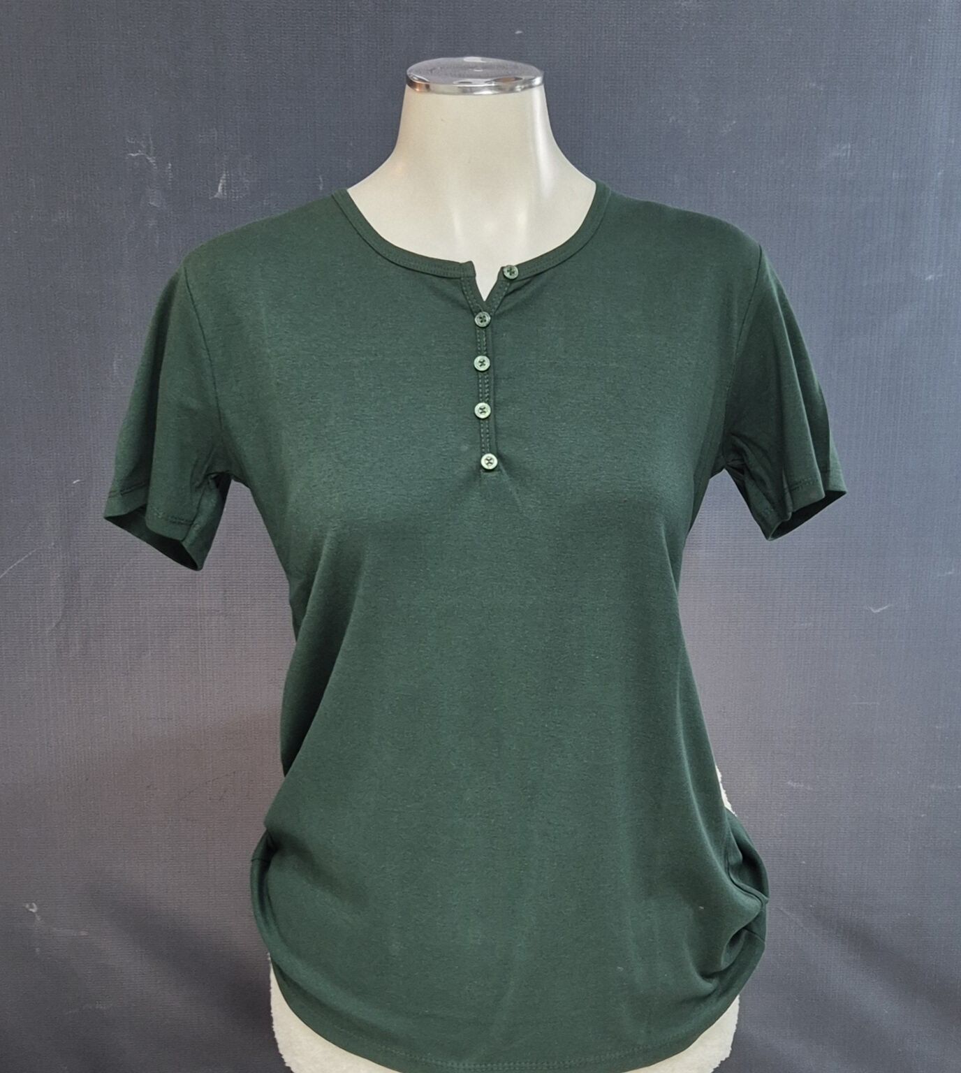 Akench Kısa Kol Düğmeli Bluz